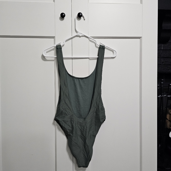 4 Aerie One Piece Swim 1 Xhilaration One Piece - Picture 5 of 14